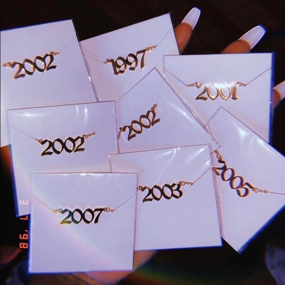 YEAR NECKLACE
